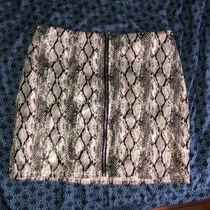 Fashion nova skirt